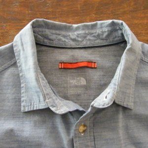 The North Face l/s Montgomery shirt NWOT